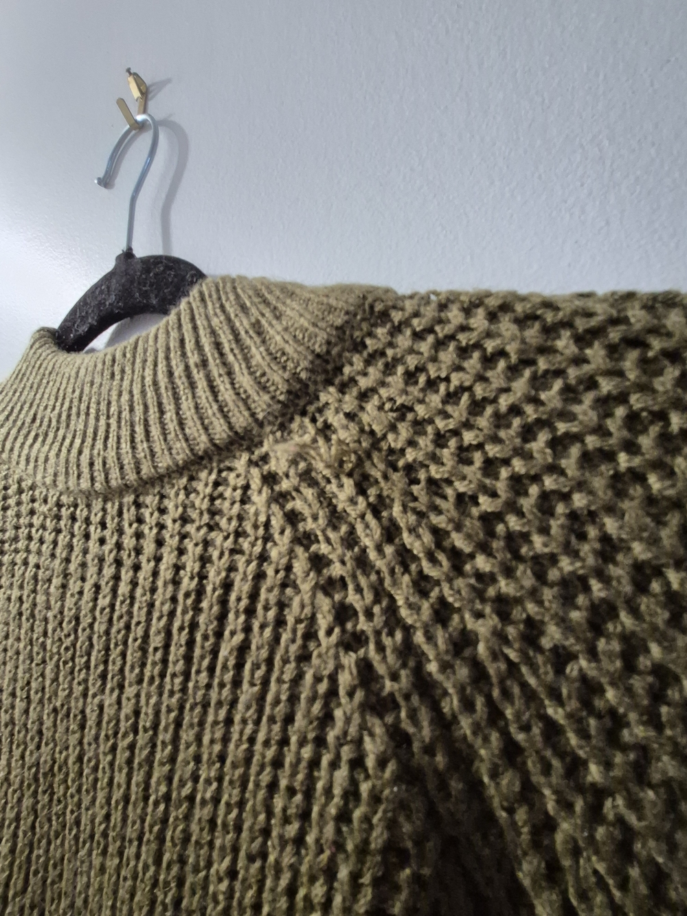 Olive Green Ribbed Knit Sweater - Women - Picture 4 of 4